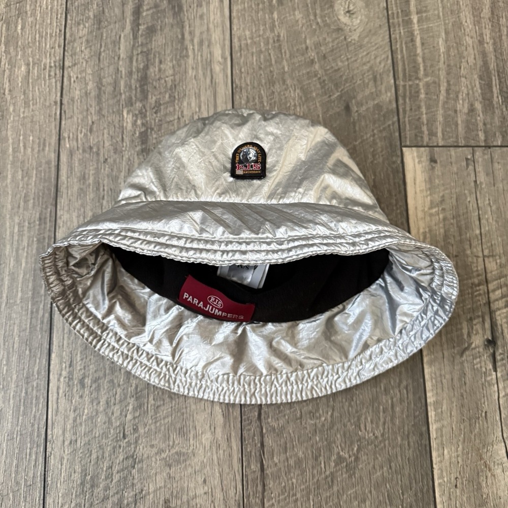 Parajumpers PJS Authentic Silver Metallic Bucket Hat Nylon Fleece Lined Cap S/M